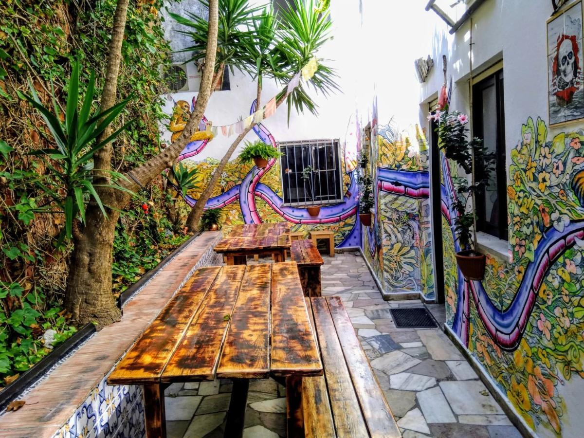 The Stumble Inn Lagos Exterior photo